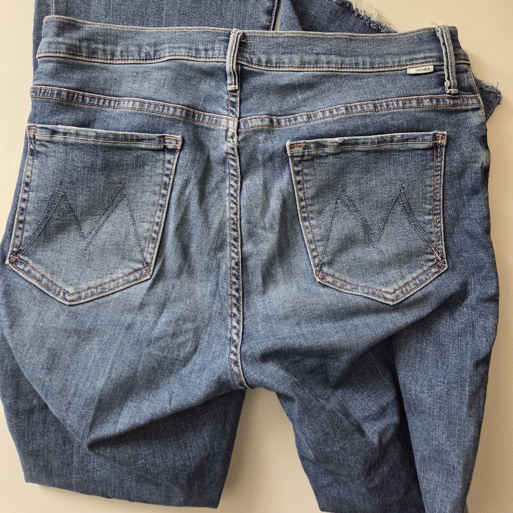 Mother | The Weekender Fray Jeans - Picture 7 of 12
